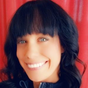 Meet your Posher, Brittney